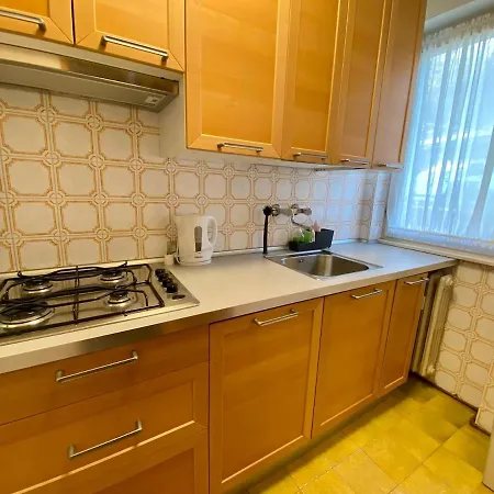 Bassottto - Three-room With Garage Location شقة *